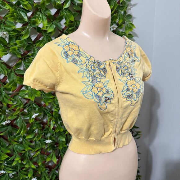 🌼 Vintage Forever 21 Embroidered Puff Sleeve Cardigan – 100% Cotton 🌼 - Picture 5 of 8